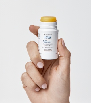 3. Cantabria Labs 1-12-25 CAMBIAR A BRONZE_0488