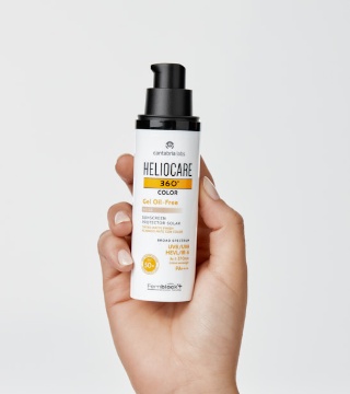 Protector solar con color