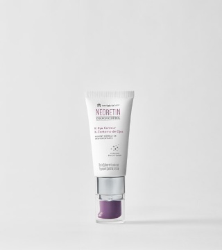 Contorno de ojos antiojeras intensivo despigmentante