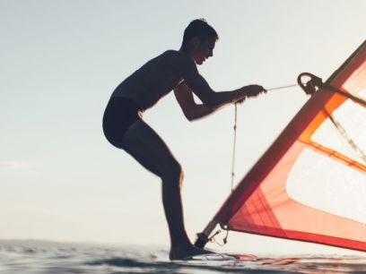 465.-los-deportes-de-agua-y-el-sol-por-el-dr-forteza