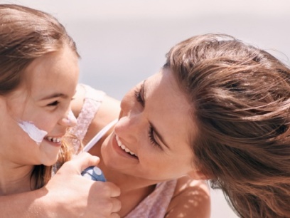 cómo proteger a los niños de los rayos del sol