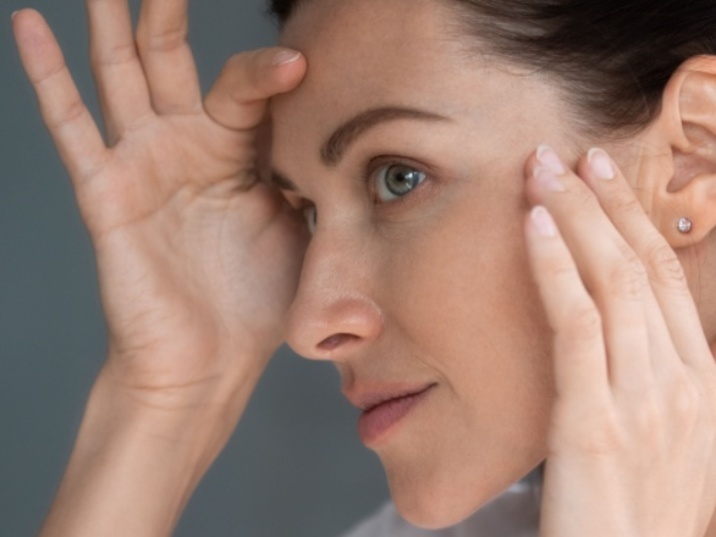 cómo reducir las líneas de expresión